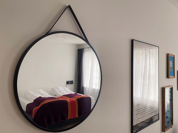 Deluxe Double Room, Partial Sea View | Free WiFi - KEX Thingeyri (Þingeyri)