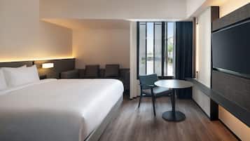 Superior Room | In-room safe, desk, laptop workspace, blackout drapes