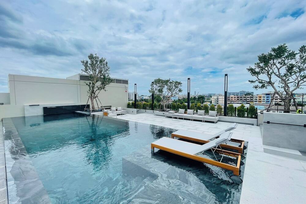 Radisson Hotel Don Mueang Bangkok