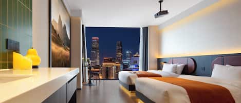 Chambre Confort avec lits jumeaux, vue ville | Vue de la chambre