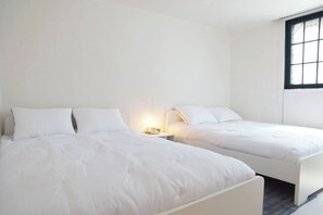 2 dormitorios, tabla de planchar con plancha, wifi y ropa de cama