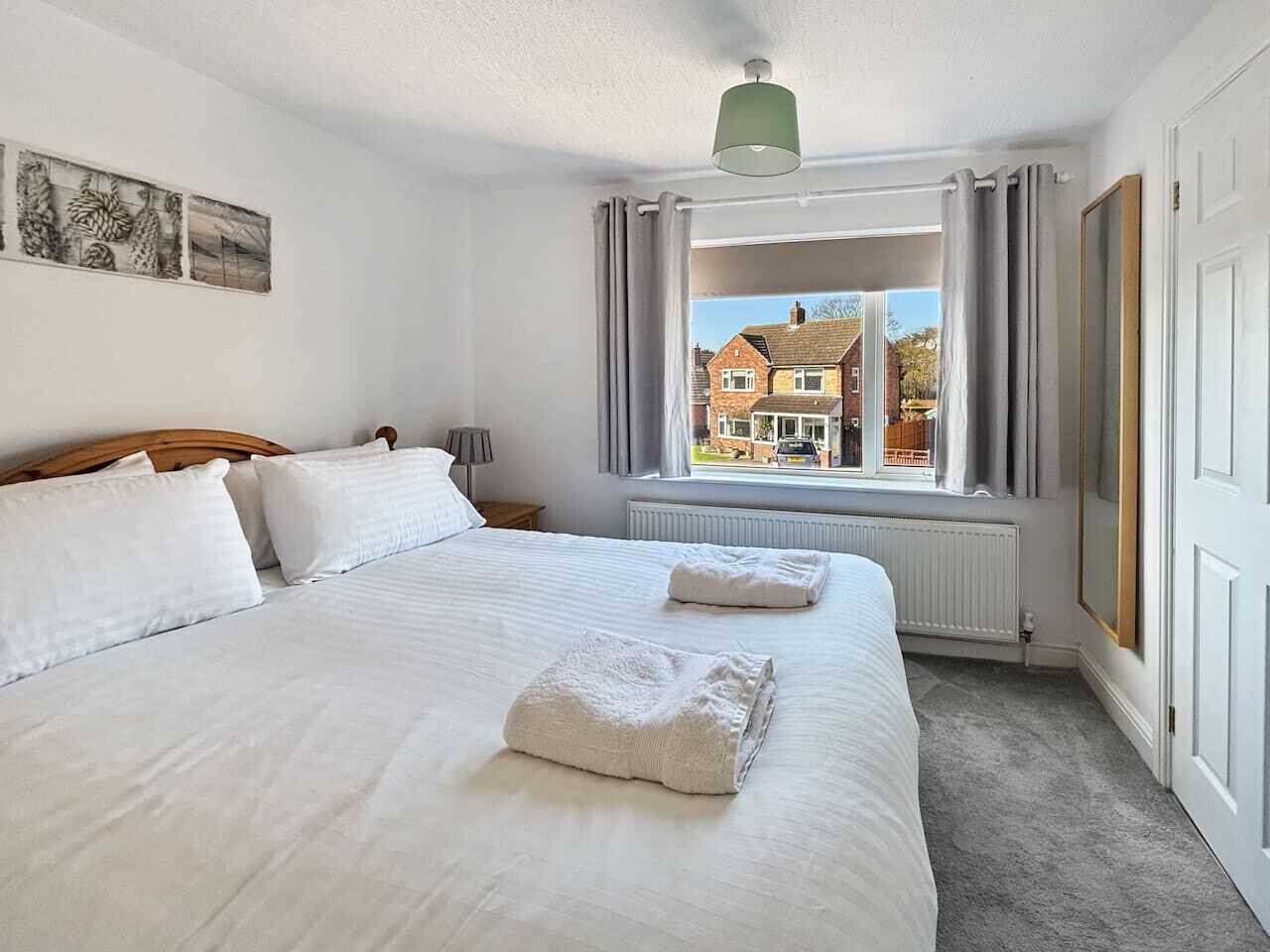 4 bedrooms, iron/ironing board, travel cot, WiFi