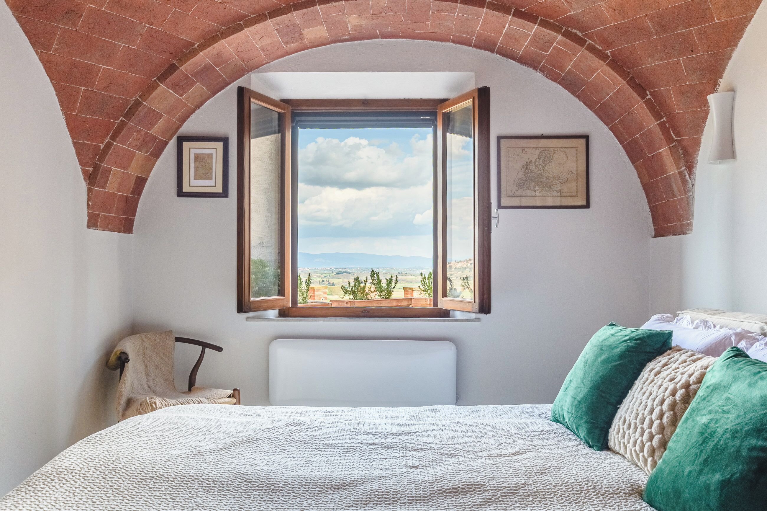 1 camera, ferro/asse da stiro, Wi-Fi, lenzuola