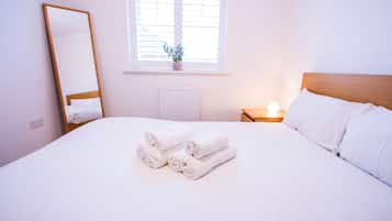 1 chambre, fer et planche Ă repasser, Wi-Fi gratuit, draps fournis