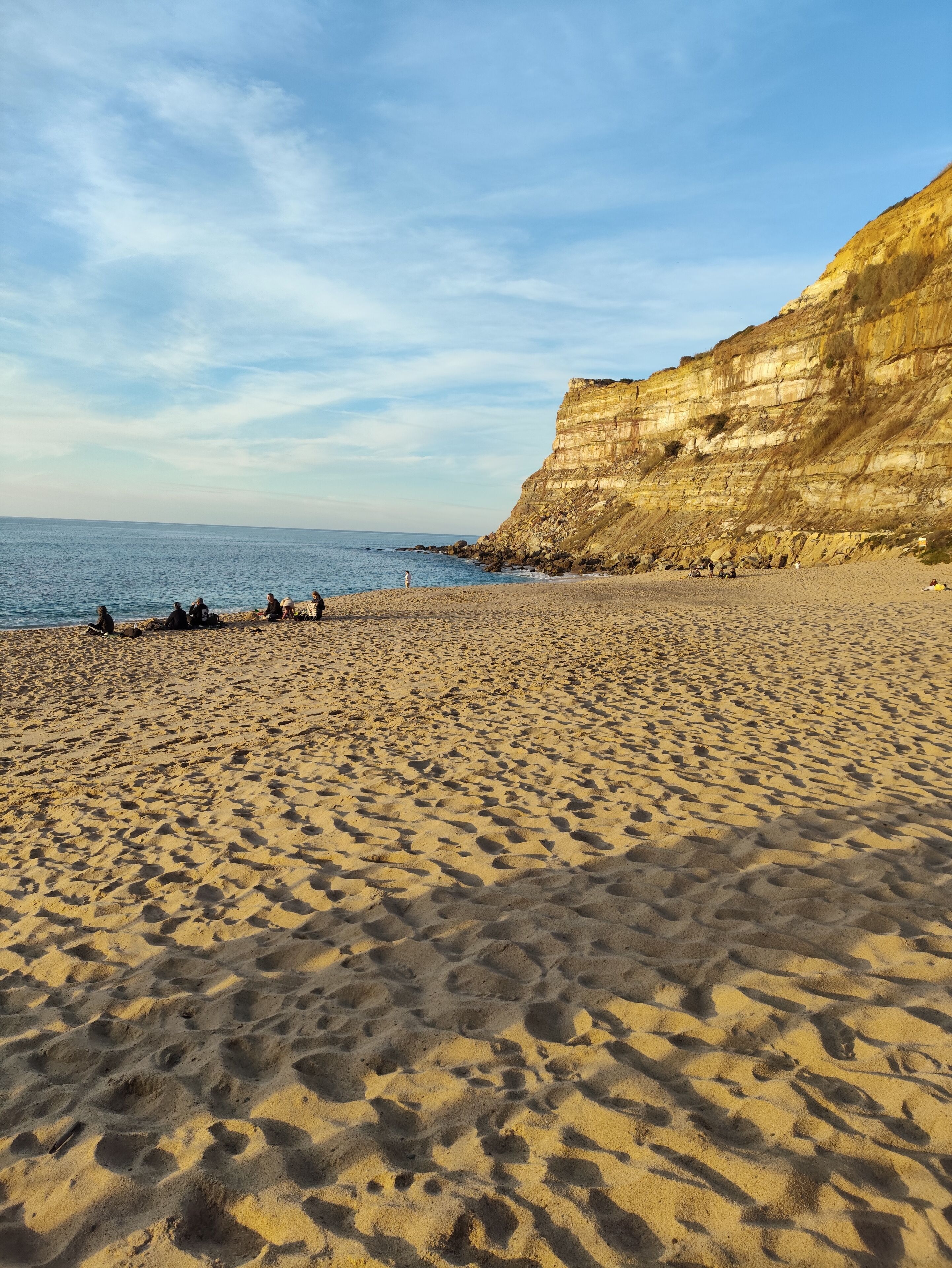 Una spiaggia nelle vicinanze