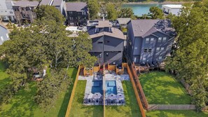 Exterior - 1st Flr Nashville Retreat | Top Spots & Downtown! (Nashville)