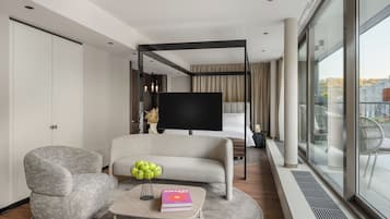 Luxury Studio
