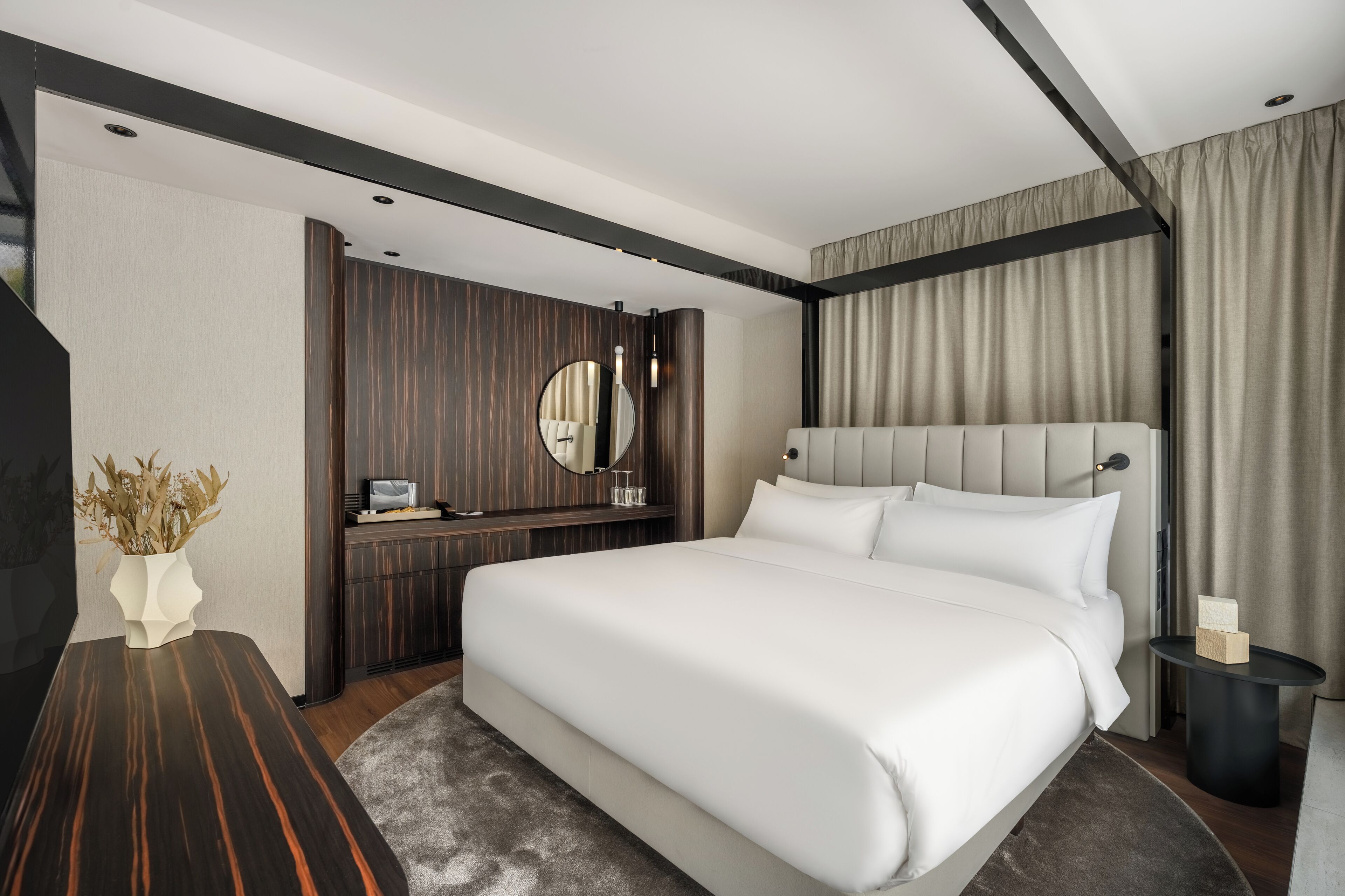 Photo - Leon Hotel & Lounge
