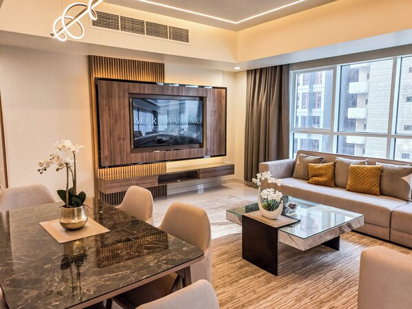 Interior - Abu Dhabi Royal Home, Family Apartment, Beach View (Abu Dhabi)