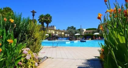 Nature e Country Resort Near The sea