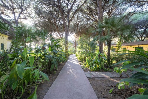 Nature e Country Resort Near The sea