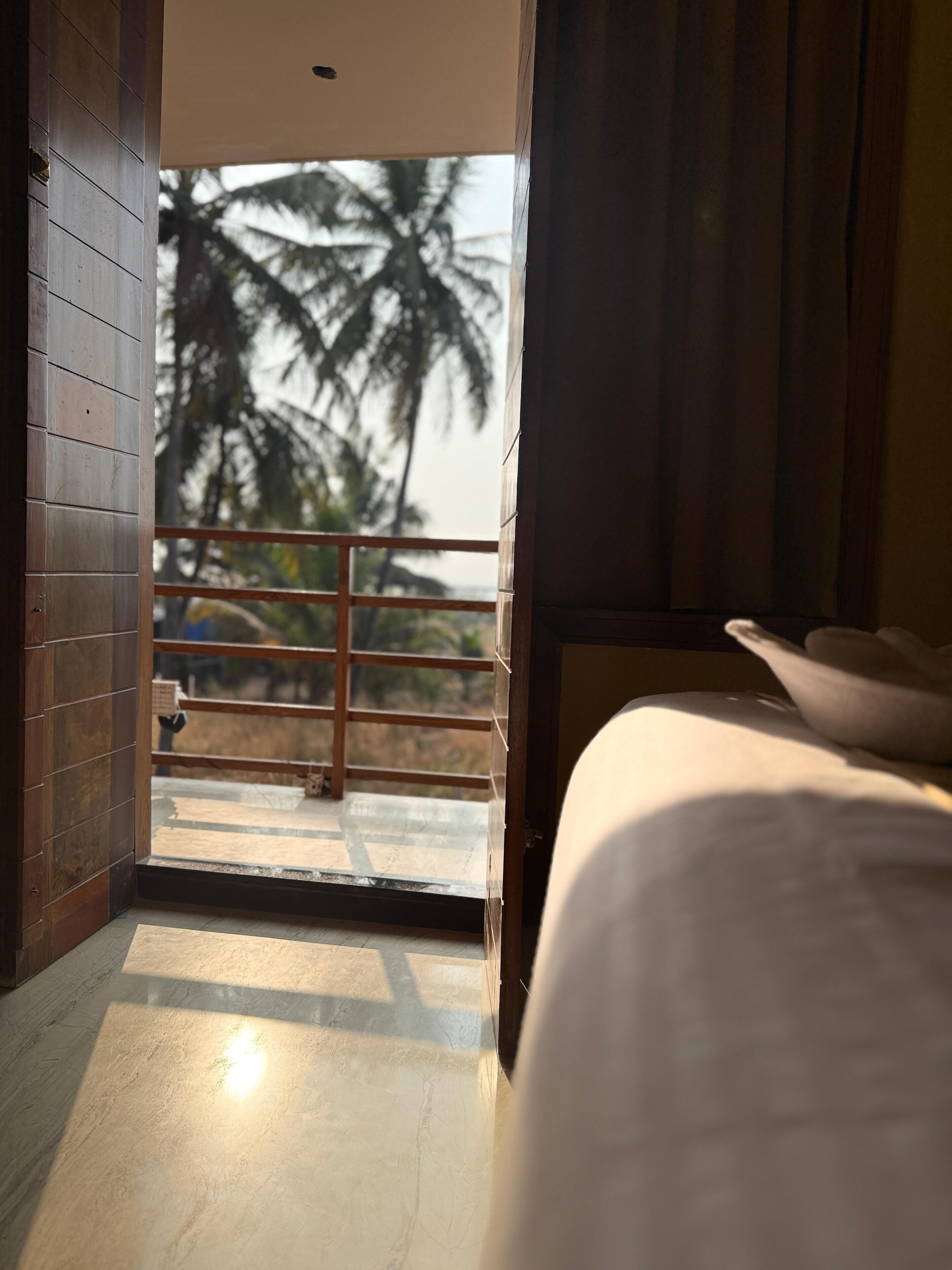 3 chambres, fer et planche à repasser