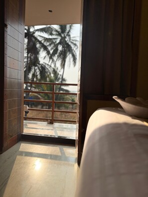 3 bedrooms, iron/ironing board