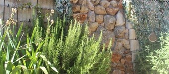 Charming house near Lake Esparron, 2 bedrooms, parking