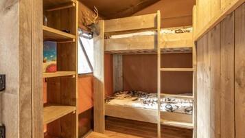 Tenda Deluks, pemandangan sungai | Setrika/meja setrika dan Wi-Fi gratis