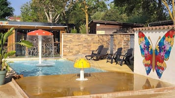 Außenpool (je nach Saison geöffnet)