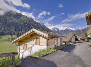 Chalet | Exterior - Chalet in Austria Near Ski Bus and Sauna (Wald im Pinzgau)