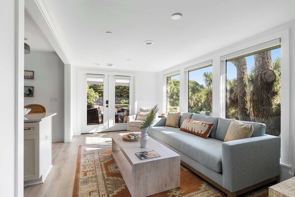 Televisión y oficina