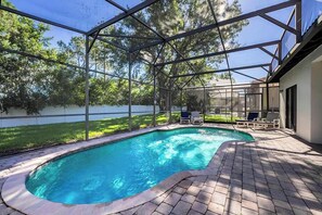 Beheizter Pool