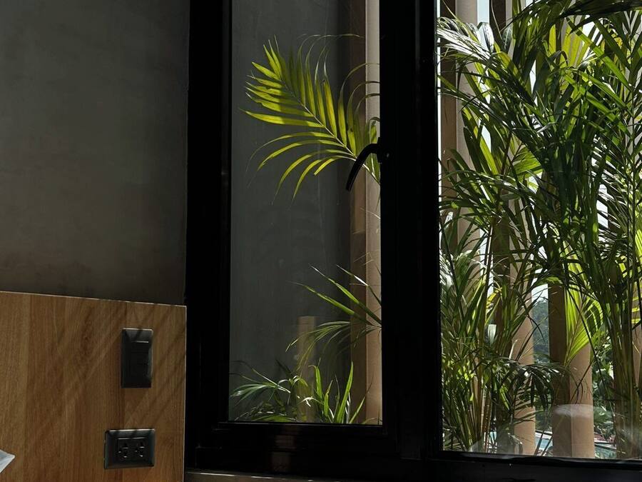 Quarto luxo, 1 cama Queen | Wi-Fi de cortesia