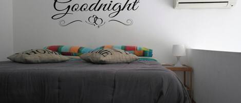 1 soverom, strykejern/-brett, wi-fi og sengetøy