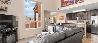 New Listing! Minutes to Arches & Downtown Moab | Hot Tub & Pool