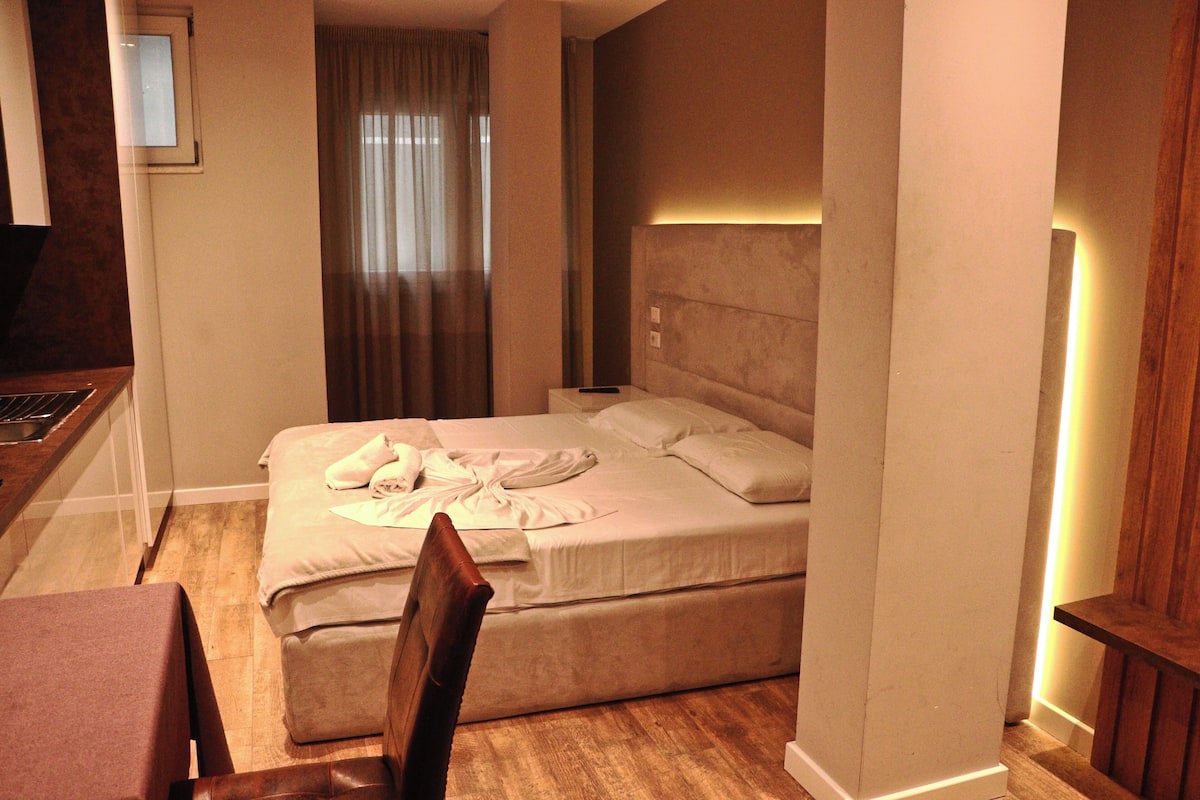 Comfort Room | 1 bedroom, premium bedding, memory-foam beds, soundproofing