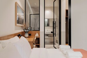 In-room safe, soundproofing, free WiFi - Zita Beirut (Beirut)