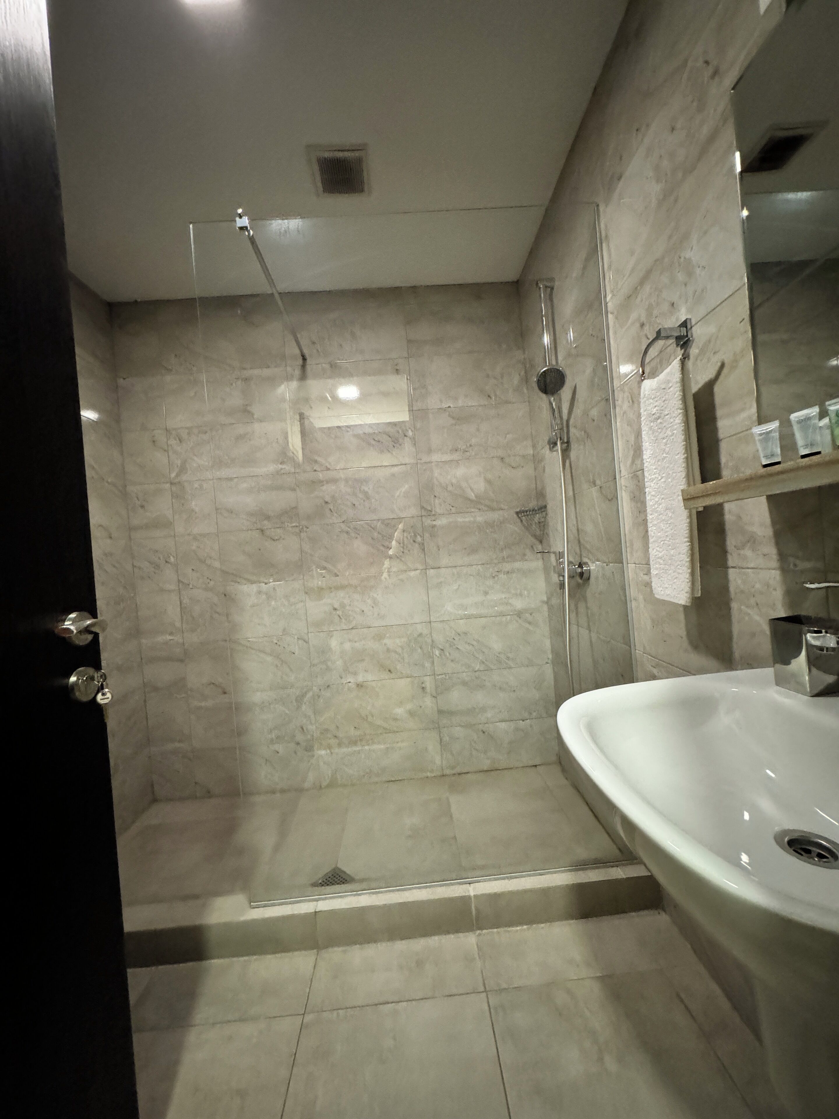 Foto - Reikartz City Tbilisi Hotel