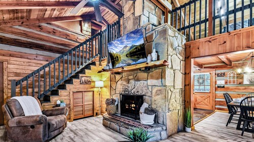 Hidden Acres Lodge 3 Bedroom Cabin