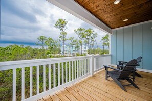 House, 3 Bedrooms | Property grounds - Summer Salt 2850 3 Bedroom Home (Orange Beach)