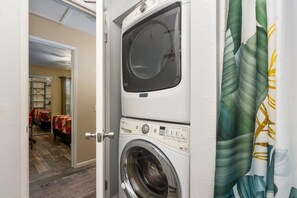 Condo, 2 quartos | Parte interna