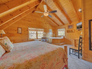 Cabin, 5 Bedrooms | 5 bedrooms, free WiFi - Ern821 - Tranquil Times 5 Bedroom Cabin (Sevierville)