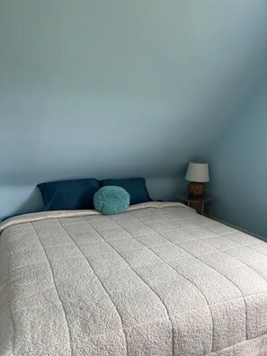 3 bedrooms, WiFi, bed sheets - Sunset View (Coleman)
