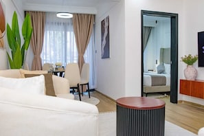 Living area - Fortune Cala By Edmor Suites (Nairobi)