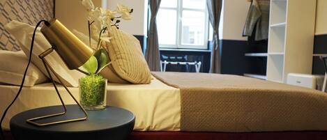 Minibar, in-room safe, desk, free WiFi