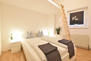 2 chambres, bureau, fer et planche à repasser, Wi-Fi