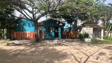 Fachada da propriedade