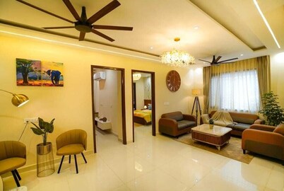 Premium Service Flats