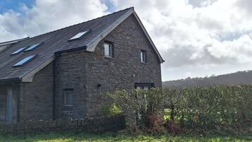 Cottage | Exterior