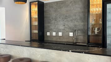 Snack bar