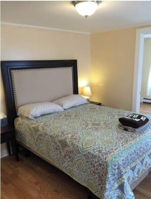 2 bedrooms, WiFi, bed sheets