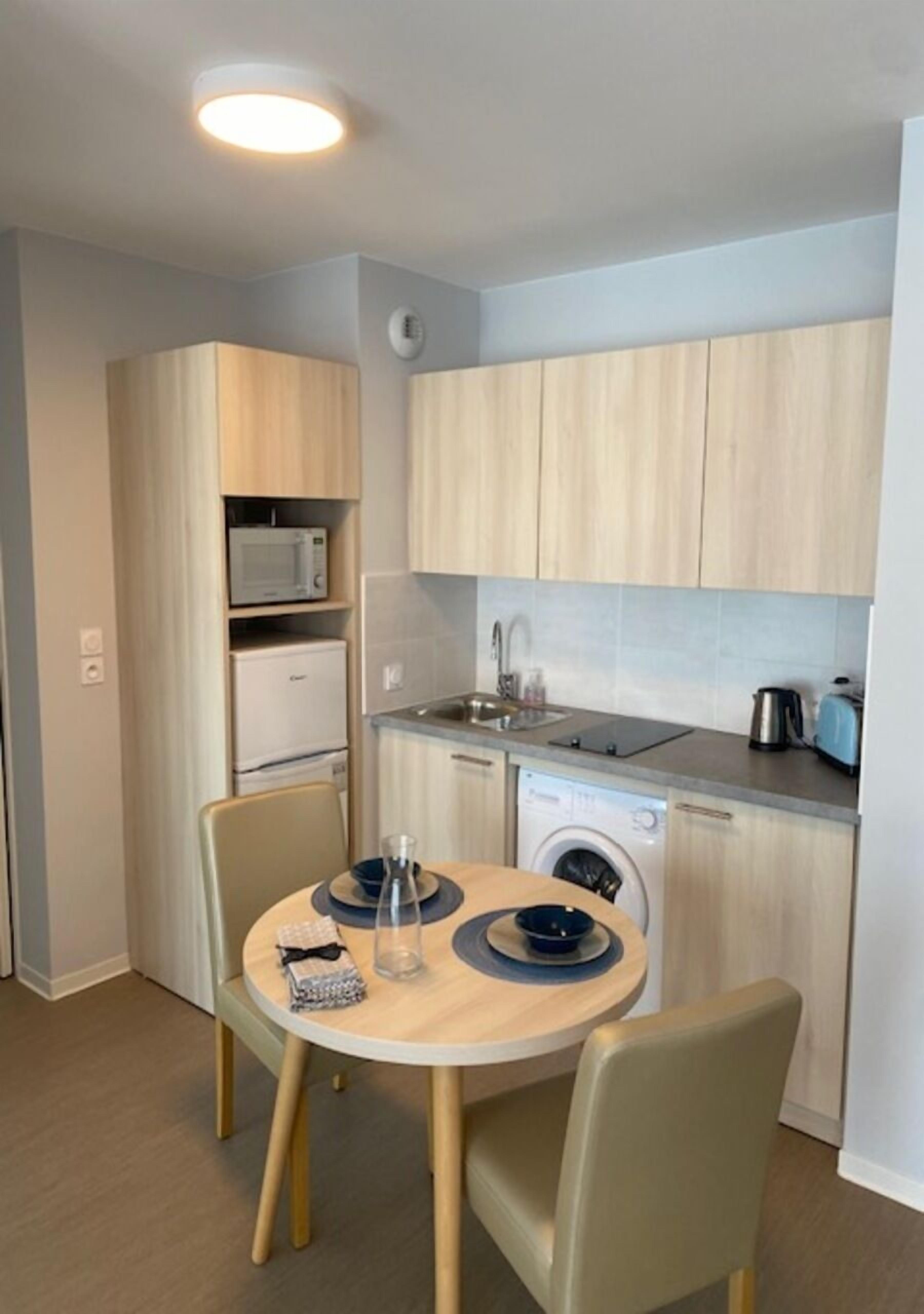 Appartement, 2 slaapkamers | Privékitchenette | Een waterkoker