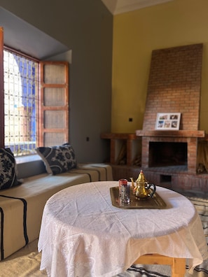 Interior - Guests house (Nkoub)