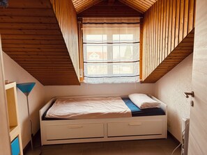3 habitaciones, cuna de viaje, wifi gratis y ropa de cama