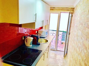 Appartement, 6 chambres, fumeurs, balcon | Intérieur