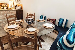 Dining - Casa Cavernicola:  Entire home in marvelous Puerto Vallarta with AC, WiFi (Puerto Vallarta)
