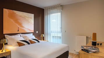 1 chambre, rideaux occultants, chambres insonorisées