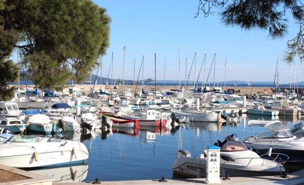 Marina