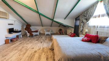 4 bedrooms, free WiFi